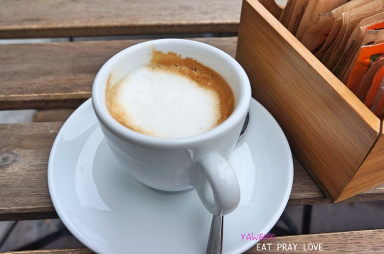Italy coffee culture_caffè schiumato.jpg